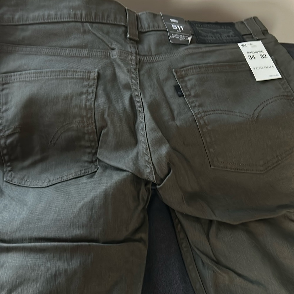 Men’s Levi’s NWT 34x32 511 stretch slim fit